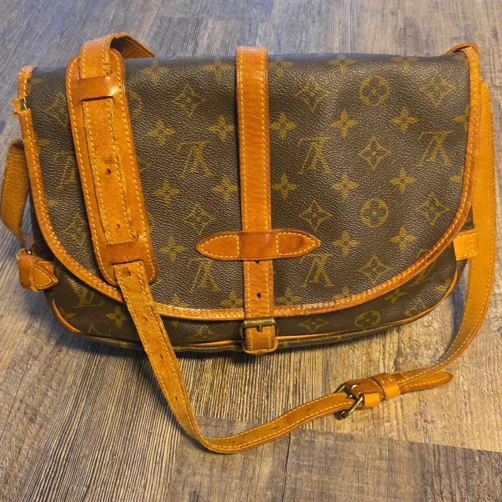 Louis Vuitton Saumur Brown Monogram Crossbody Shoulder Bag Double - Picture 3 of 17